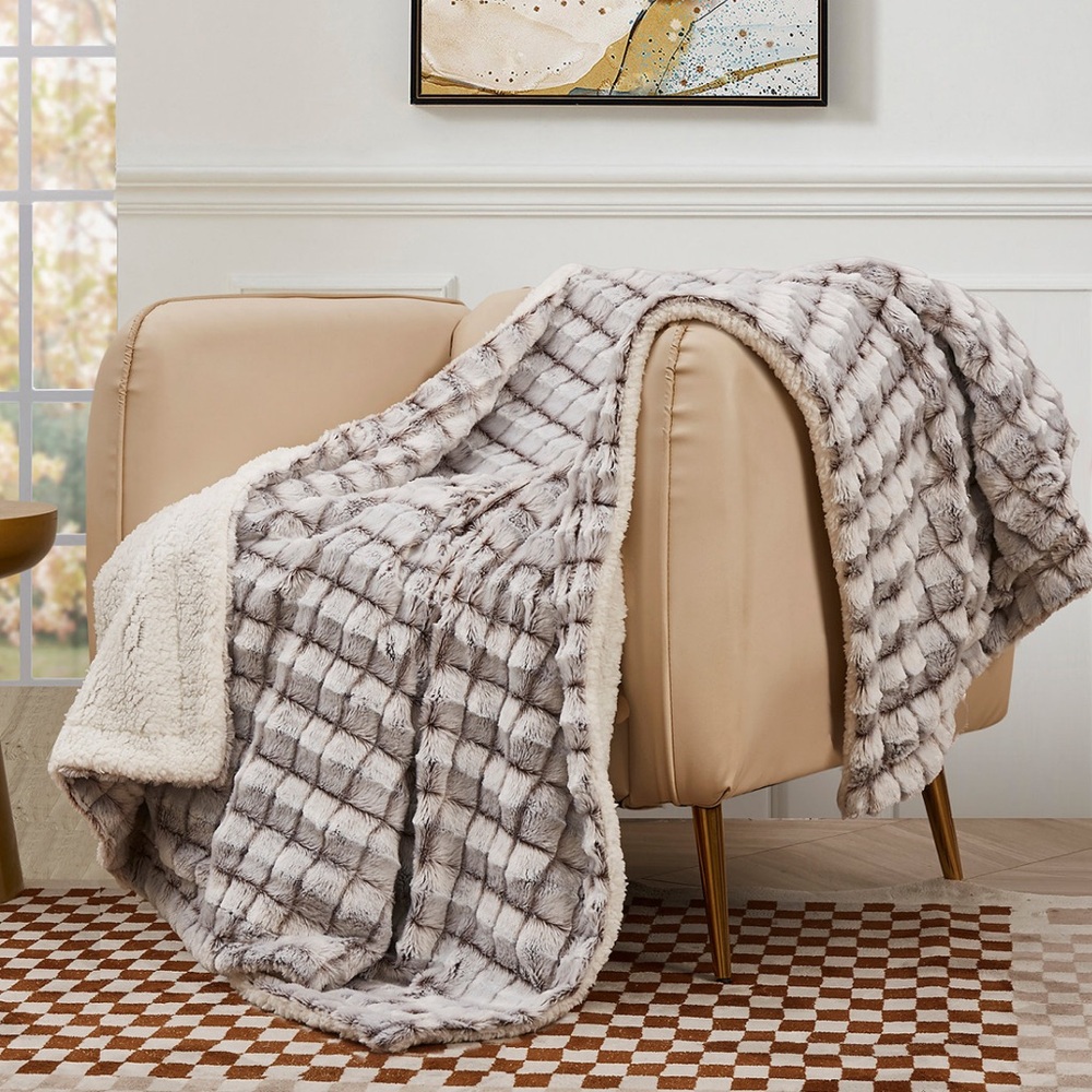 Royal Luxe Throw Blanket💎